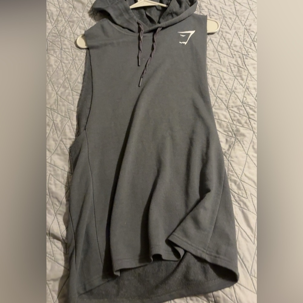 GYMSHARK ARK CUT OFF HOODIE